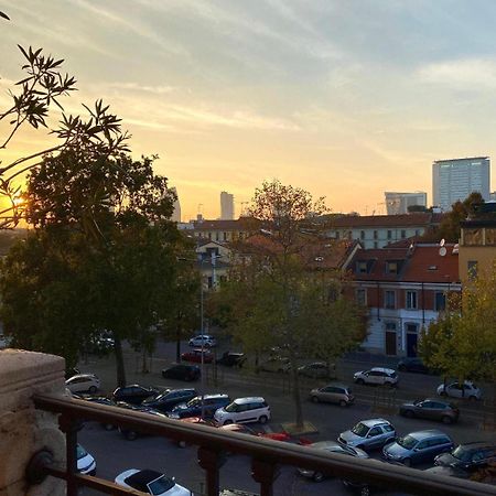 Ampio E Luminoso Bilocale Nel Centro Di Milano Leilighet Eksteriør bilde